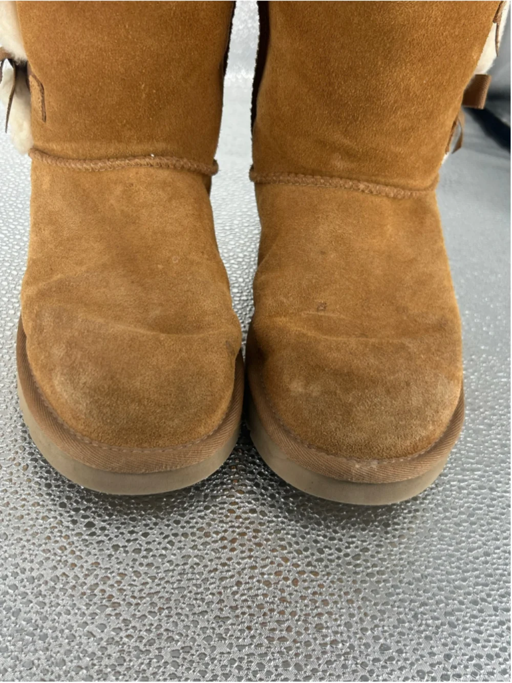 Women's Koolaburra by UGG Brown Winter Boots with Bows Size 6
